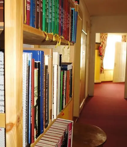 Alpina Готель 2*