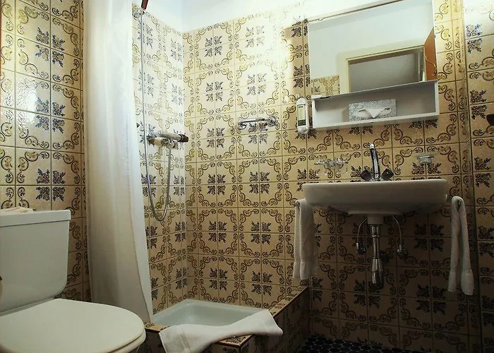 Готель Alpina 2*