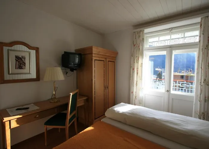 Готель Alpina Давос